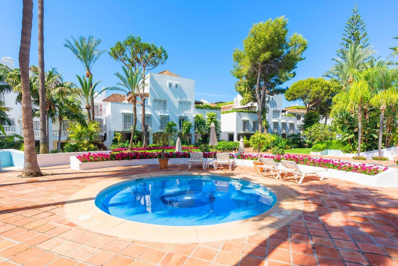 Elviria Playa White Pearl Beach Марбеля Екстериор снимка