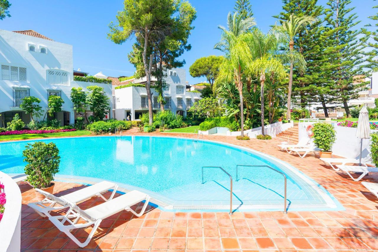 Elviria Playa White Pearl Beach Марбеля Екстериор снимка